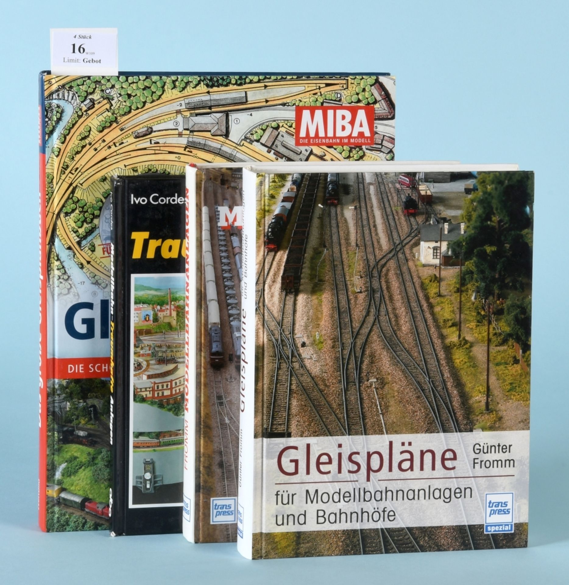 Bücher zum Thema Modellbahnanlagen, 4 Stück