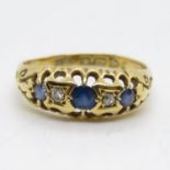 18ct gold sapphire and diamond ring size M 2.4g