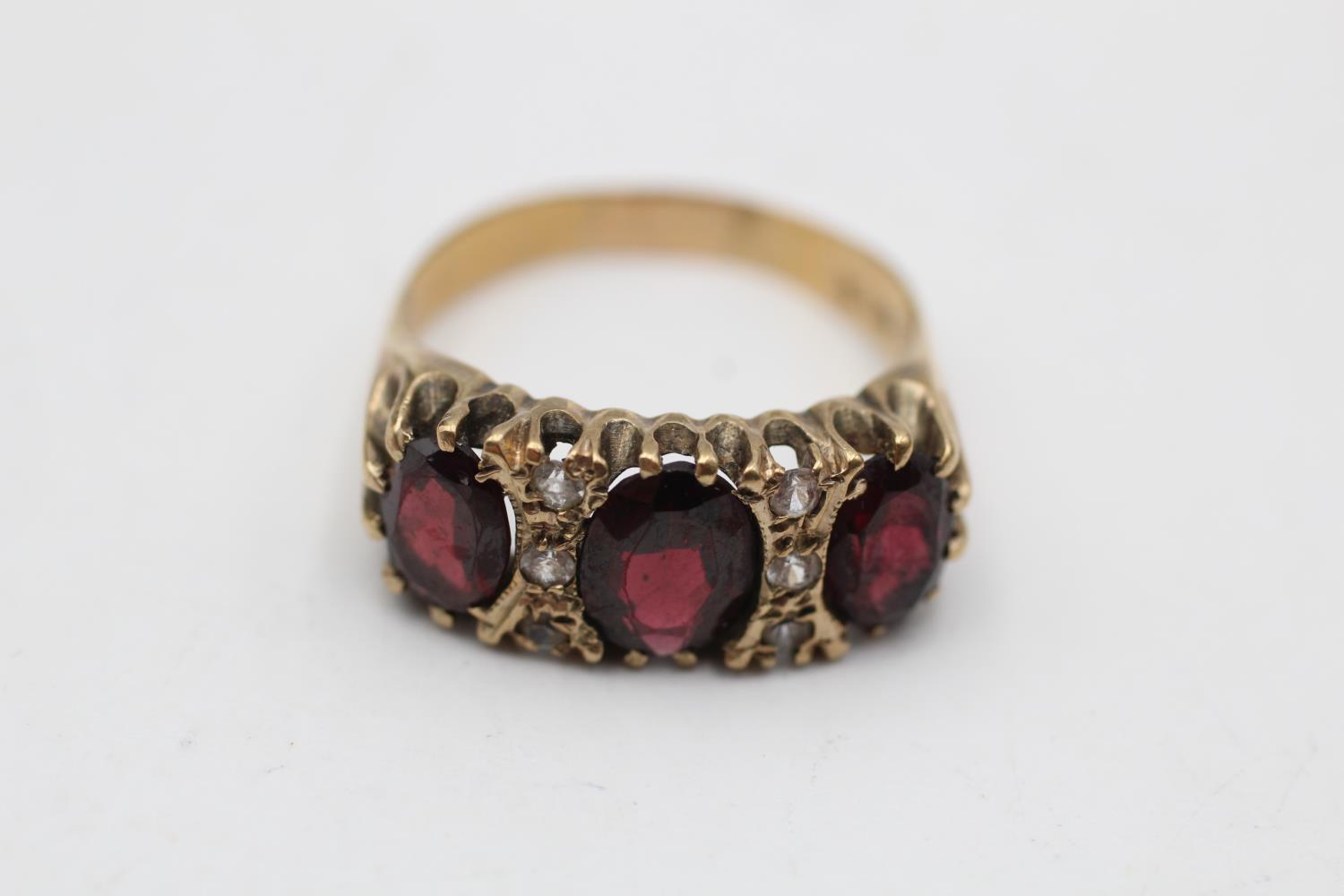 9ct gold vintage garnet & clear gemstone buttercup setting dress ring (4.6g) Size Q