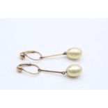 9ct gold antique faux pearl drop earrings (2.4g)