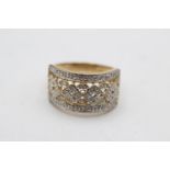 9ct gold vintage diamond openwork pattern cluster ring (4g) Size Q