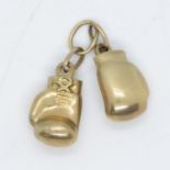 9ct pair of boxing gloves charm 2.5g