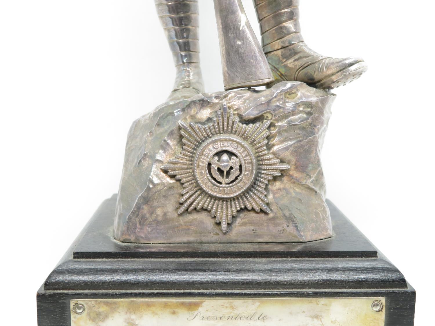 Hallmarked silver South Africa 1900-1902 Boer War soldier on plinth - Image 3 of 6