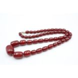 antique cherry bakelite barrel bead graduated necklace (86g)