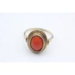 9ct gold vintage coral solitaire cocktail dress ring (2.4g) Size O