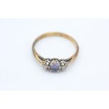 9ct gold diamond & tanzanite trilogy ring (2g) Size S