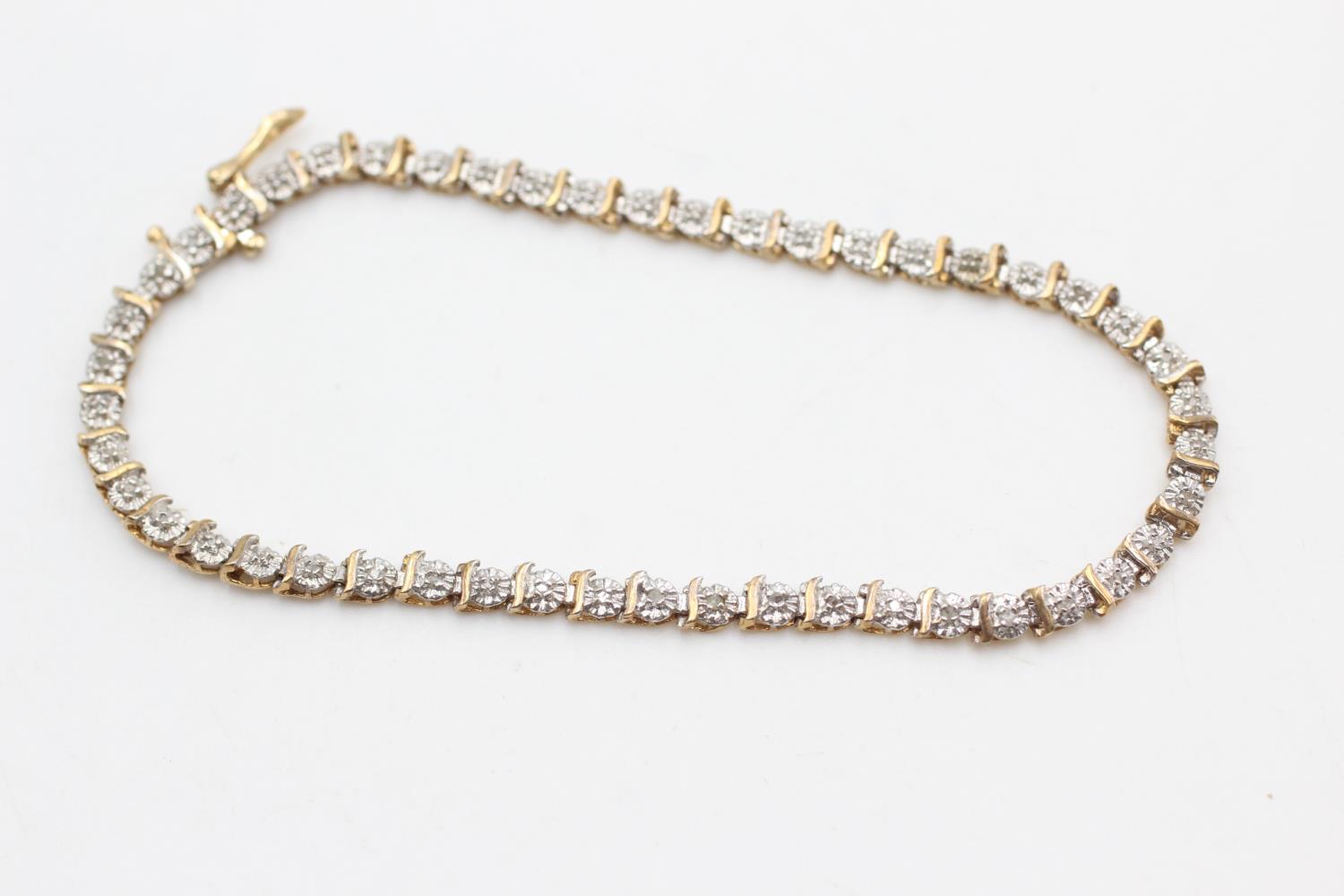 9ct gold diamond bracelet (5.2g)