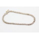 9ct gold diamond bracelet (5.2g)