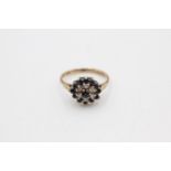 9ct gold vintage sapphire & diamond halo ring (1.7g) Size K