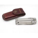 Leatherman Wave penknife with leather holster