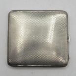 Very heavy gauge silver cigarette box 148.6g