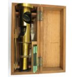 Boxed field microscope in brass - no visible name