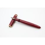 Vintage PARKER Duofold Burgundy FOUNTAIN PEN w/ 14ct Gold Nib WRITING