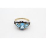 9ct gold diamond, topaz & sapphire dress ring (4g) Size P