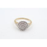 9ct gold diamond floral cluster ring (3.3g) Size P