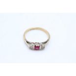 9ct gold synthetic ruby & spinel gypsy ring (1.5g) size I