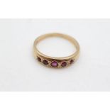 9ct gold ruby five stone gypsy ring (2.9g) size O