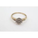 9ct gold diamond cluster ring (2.2g) size P