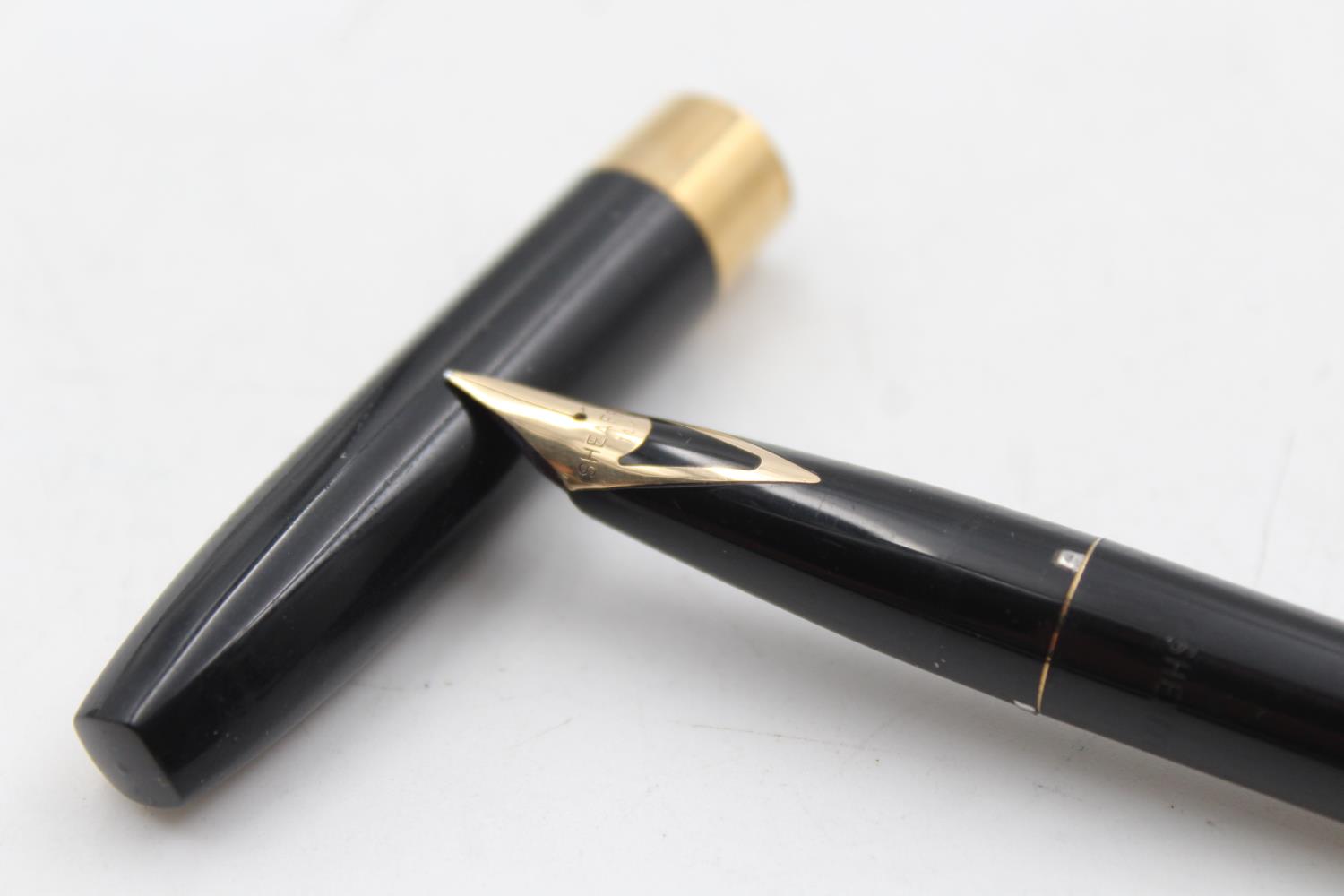 Vintage SHEAFFER Imperial Black FOUNTAIN PEN w/ 14ct Gold Nib WRITING - Bild 2 aus 6