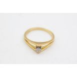 18ct gold diamond single stone split shoulders ring (3.1g) size M