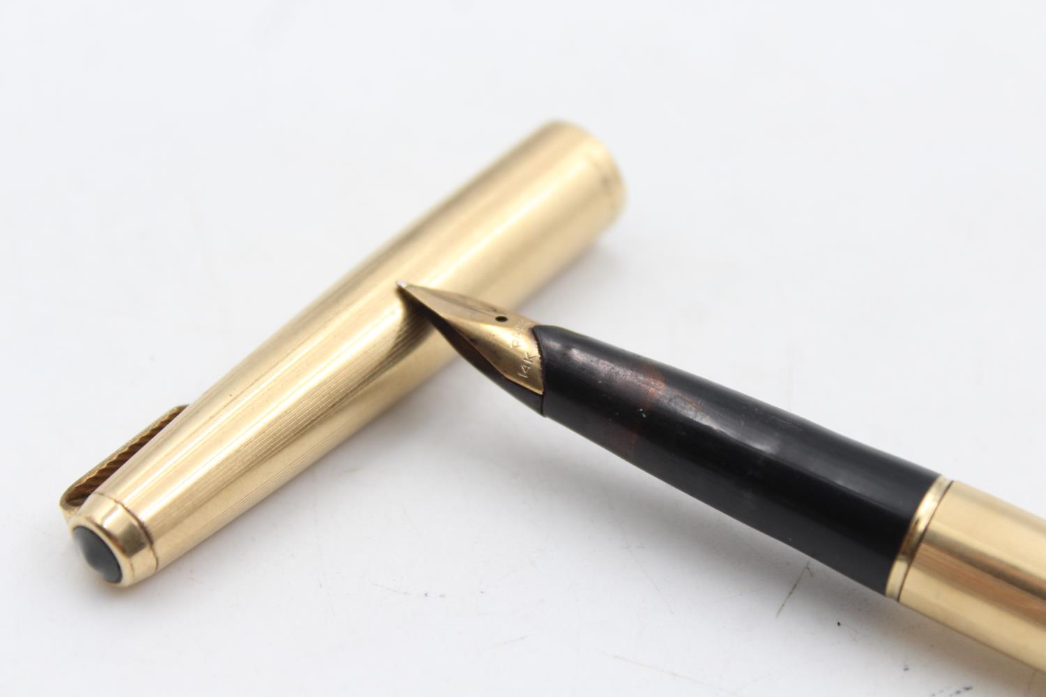 Vintage PARKER 65 Rolled Gold FOUNTAIN PEN w/ 14ct Gold Nib WRITING (19g) - Bild 2 aus 6