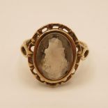 9ct and agate ring 3.5g size Q