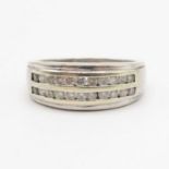 9ct white gold and diamond ring size O 3.9g