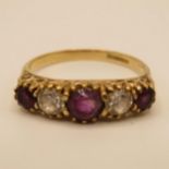 9ct gold gypsy set ring with CZ and amethyst size T 2.7g