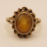 9ct gold and citrine ring 2.7g size J