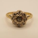 18ct gold and diamond ring size M 2.8g