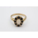 9ct gold opal framed sapphire halo ring (3.4g) size R