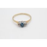 9ct gold diamond & topaz ring (1.5g) Size P