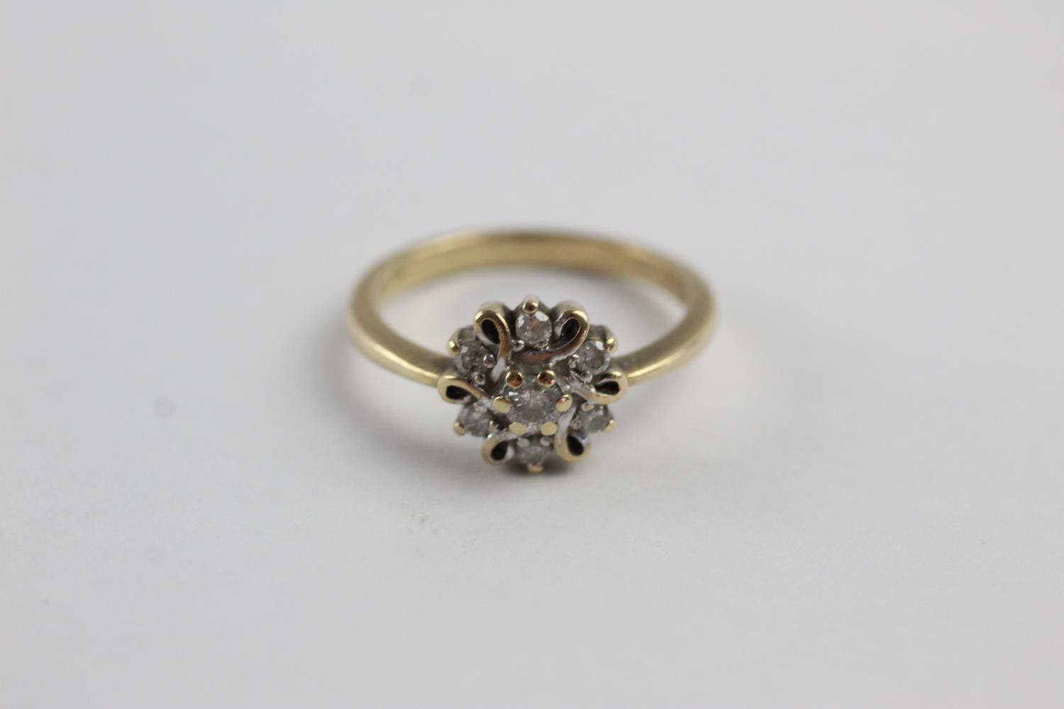9ct gold diamond ring (2.7g) size N