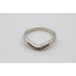 9ct white gold diamond wishbone ring (1.8g) size L