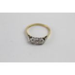 18ct gold & platinum diamond trilogy ring (2.7g) size O