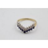 14ct gold sapphire & clear gemstone wishbone ring (3.1g) size R