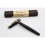 Vintage PARKER Duofold Black FOUNTAIN PEN w/ 14ct Gold Nib WRITING Boxed