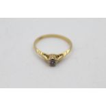 18ct gold diamond solitaire ring (1.7g) size L