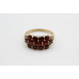 9ct gold garnet & diamond dress ring (3.3g) size P