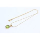 14ct gold synthetic sapphire pendant necklace (5.4g)