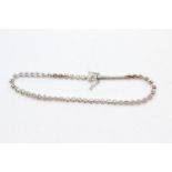 9ct white gold diamond bracelet (5.4g)