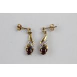 9ct gold diamond & garnet drop earrings (1.7g)
