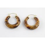 14ct gold tigers eye carved hoop earrings (10g)