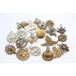 20 x Assorted Vintage MILITARY Cap Badges Inc Lincs Yeomanry, West Yorkshire Etc