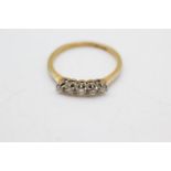 18ct gold diamond dress ring (2.2g) size P