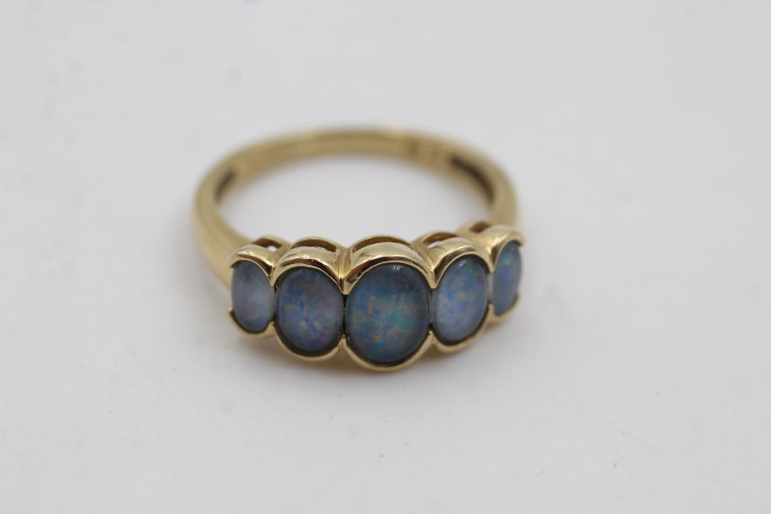 9ct gold opal five stone ring (2.5g) size N