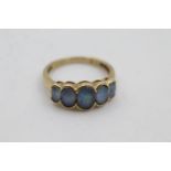9ct gold opal five stone ring (2.5g) size N
