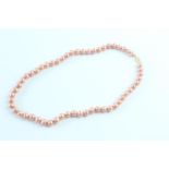 14ct gold clasped pearl single strand necklace (36.5g)