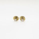 18ct and diamond earrings 1.3g