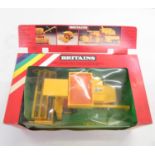 Britains 9575 New Holland Combine Harvester MIB